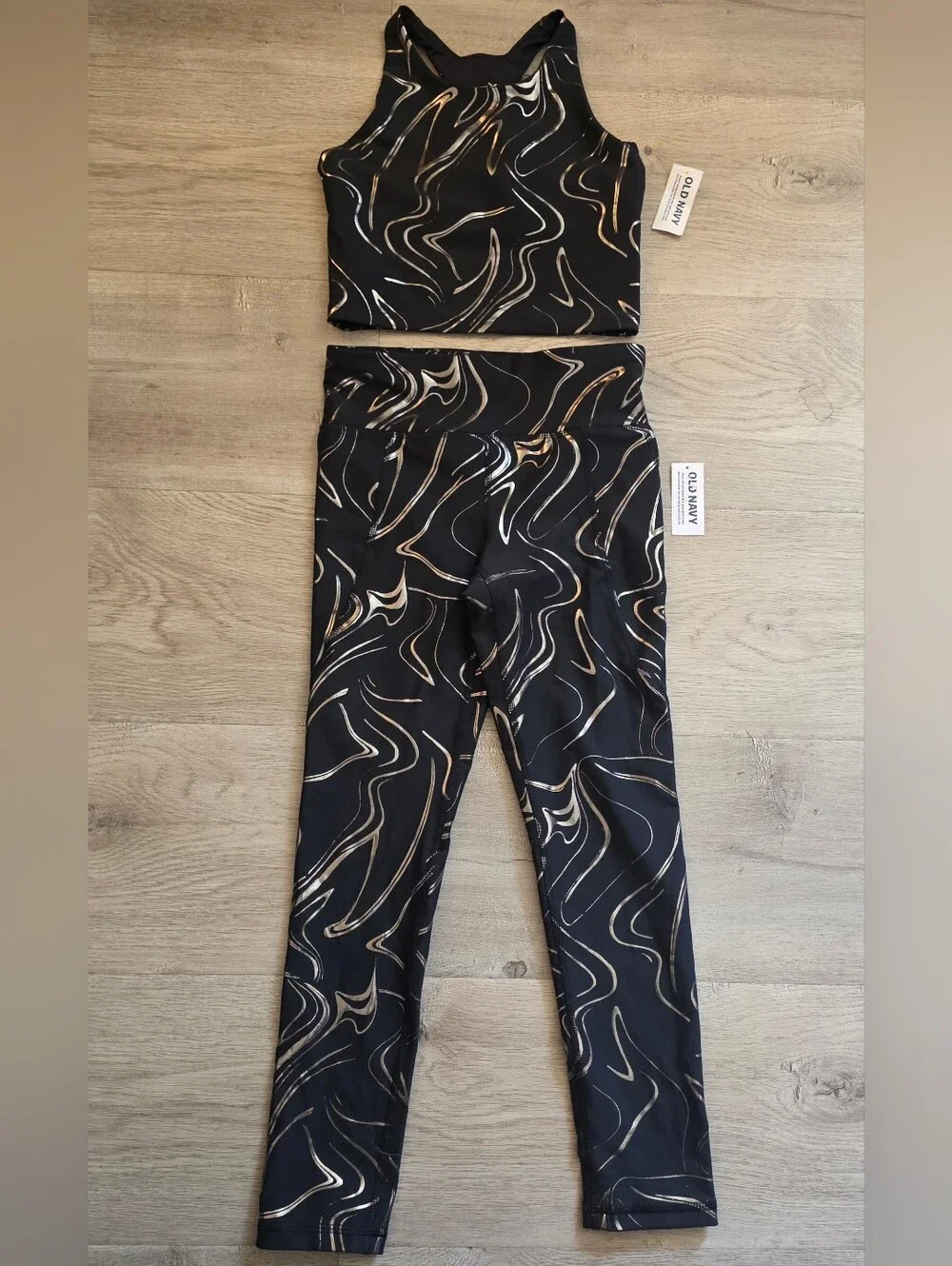 Old Navy Active Powersoft Girls Black Silver Marble-Print Leggings & Sports Bra